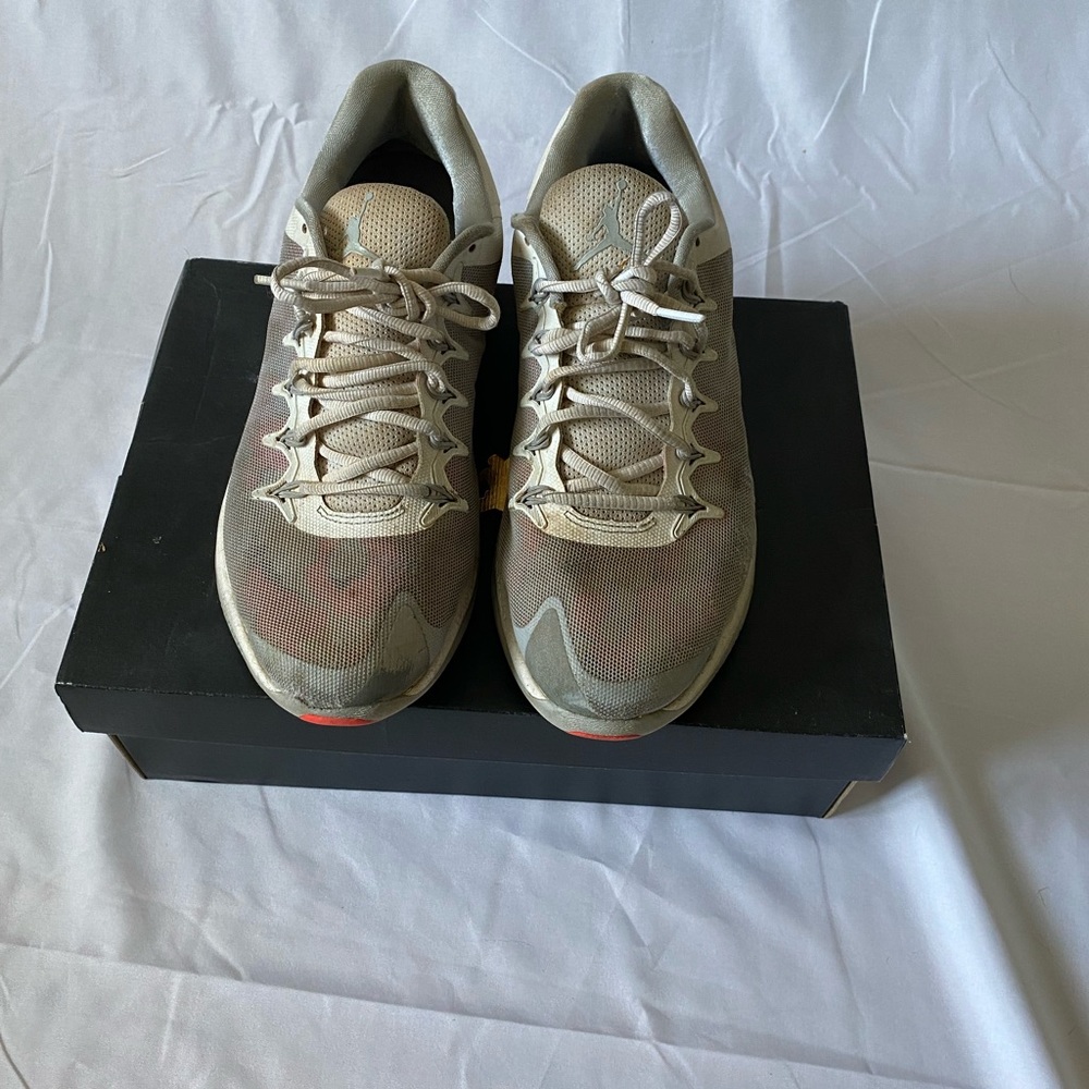 Jordan flight runner 2